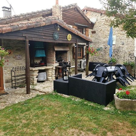 Chocolate Box Cottage Parzac Екстер'єр фото