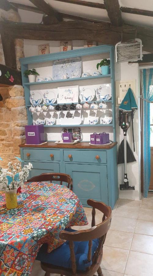 Chocolate Box Cottage Parzac Екстер'єр фото